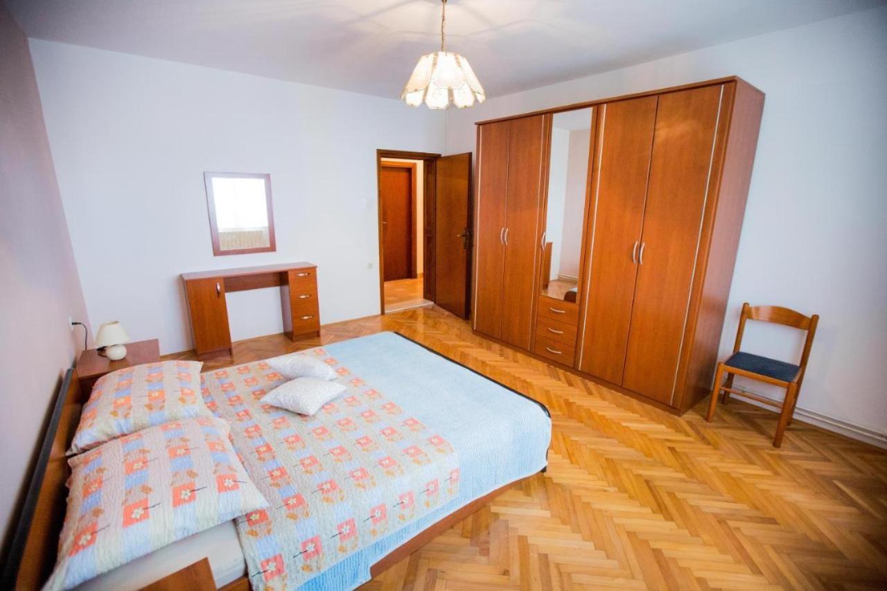 Apartmani M&S Podstrana Luaran gambar