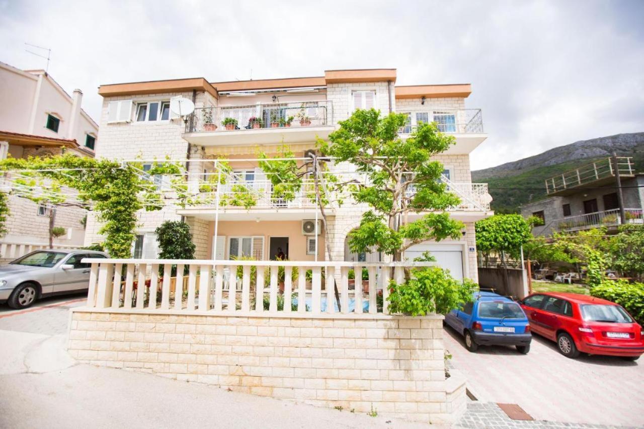 Apartmani M&S Podstrana Luaran gambar