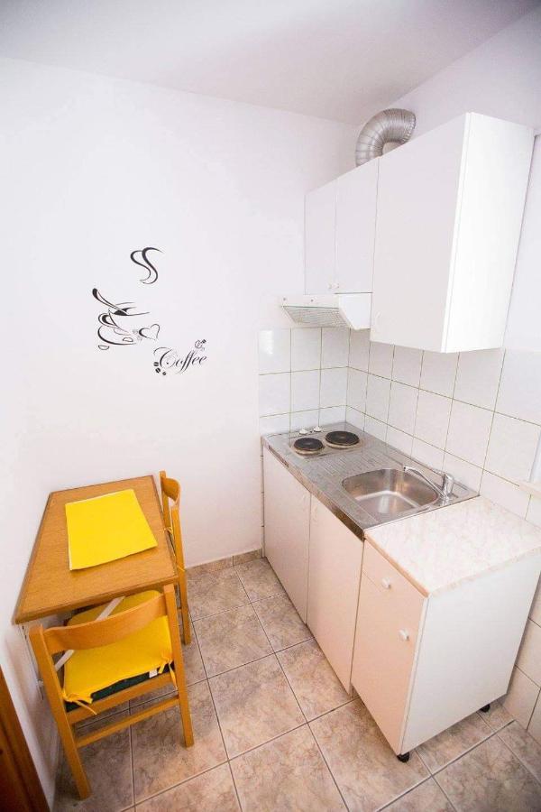 Apartmani M&S Podstrana Luaran gambar